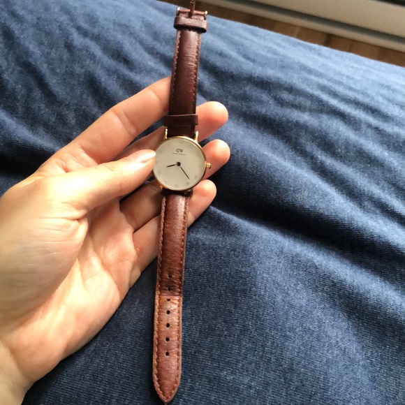 Daniel Wellington Watch - Picture 7 of 7